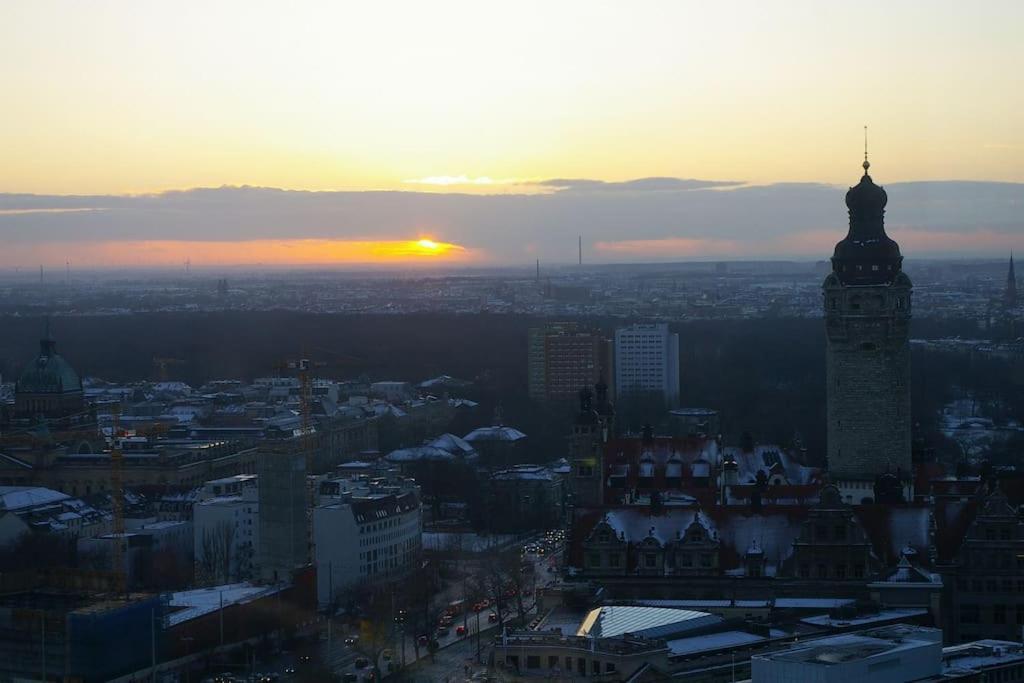 Petersweitblick-Bayerischer Bahnhof Leipzig Bagian luar foto